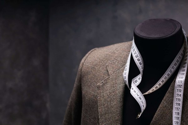 How to Pick Eco-Conscious Casual Blazers for the Socially Responsible Executive?