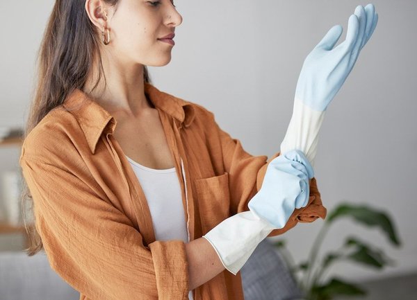 How to Implement Effective Sleep Hygiene Practices in Shift Workers to Reduce Health Risks?